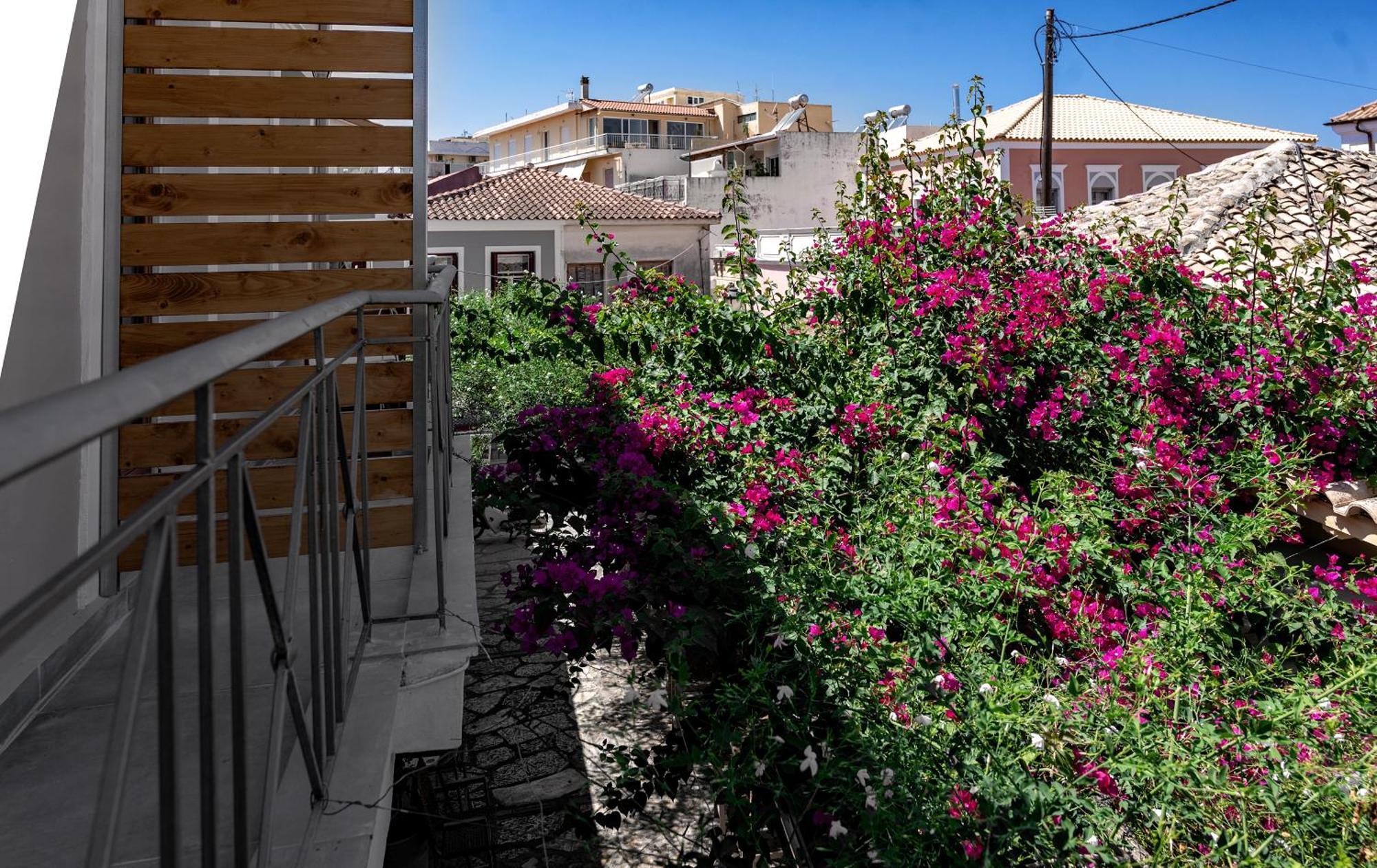 Seitan Pazar Apartment Превеза Екстериор снимка